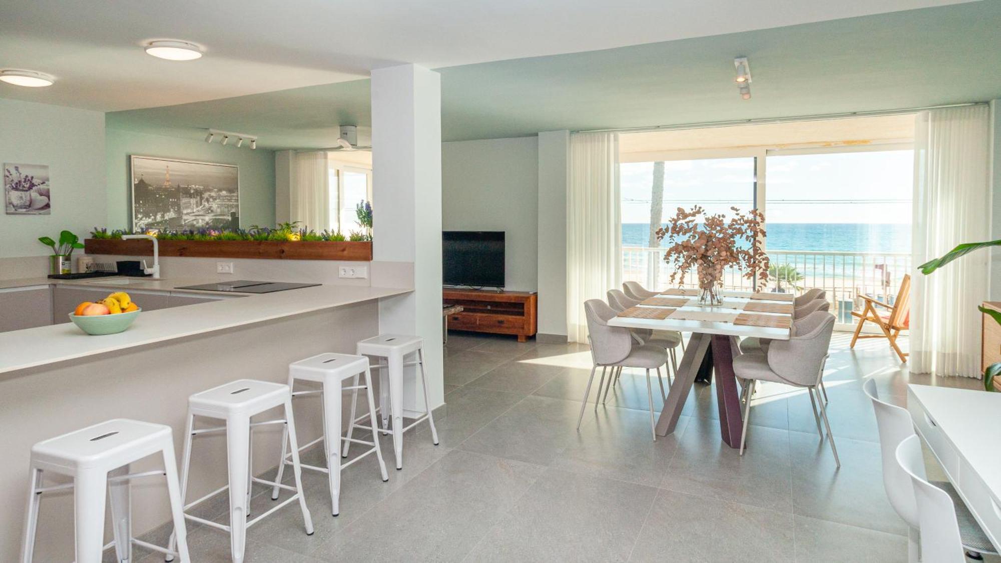 Sohosuites Campello Beach El Campello Bagian luar foto