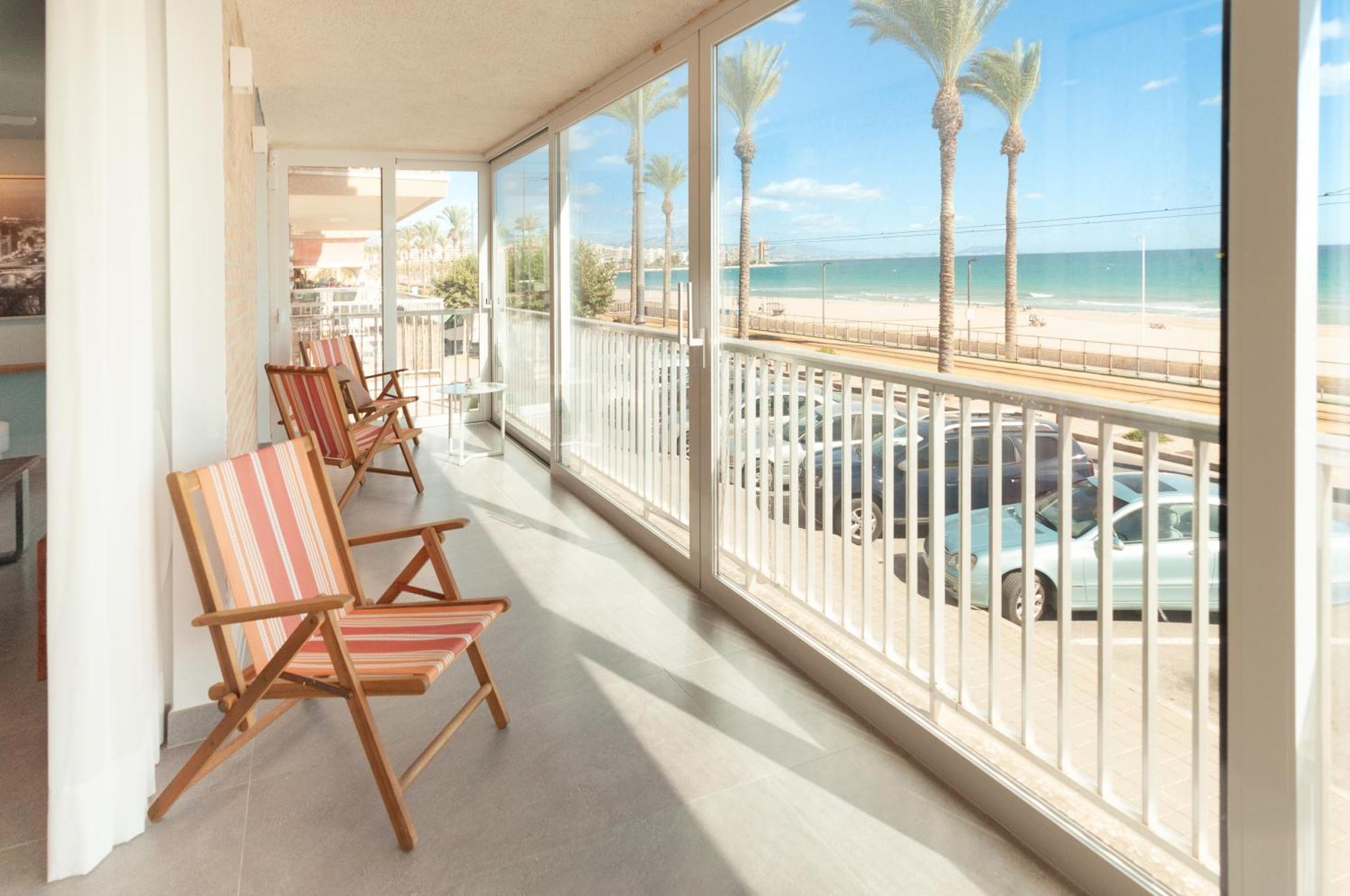 Sohosuites Campello Beach El Campello Bagian luar foto